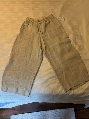 BNWT - Athleta Retreat Linen Easy Barrel Crop Pant- Size L - Flax
